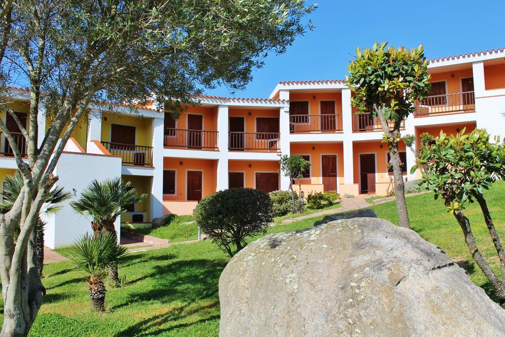 Ahr Costa Serena Village Palau Exterior photo