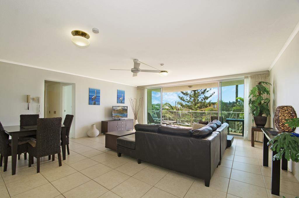 Chateau Royale Beach Resort Maroochydore Exterior photo