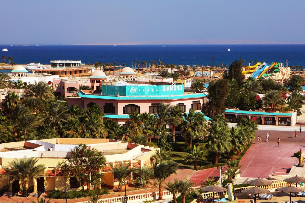 Golden 5 Diamond Beach Hotel & Resort Hurghada Exterior photo