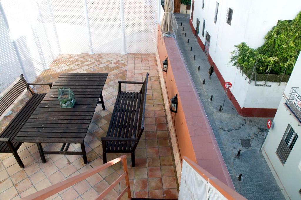 Life Apartments Quintana Seville Exterior photo