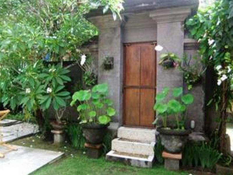 Anggrek Villa Bali Exterior photo