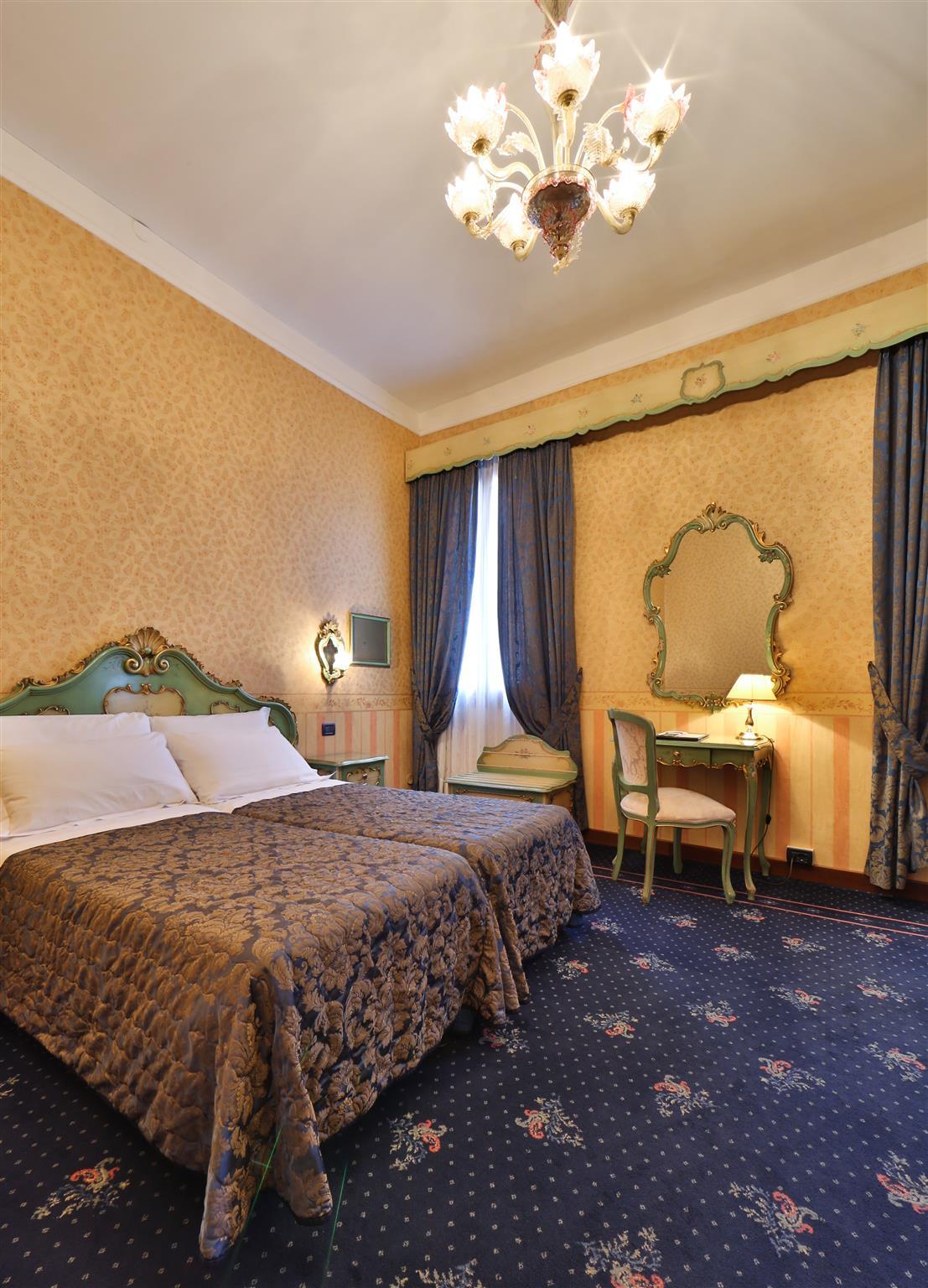 Hotel Montecarlo Venice Room photo