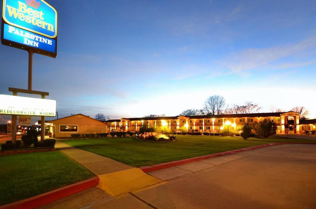 Best Western Palestine Inn Exterior photo