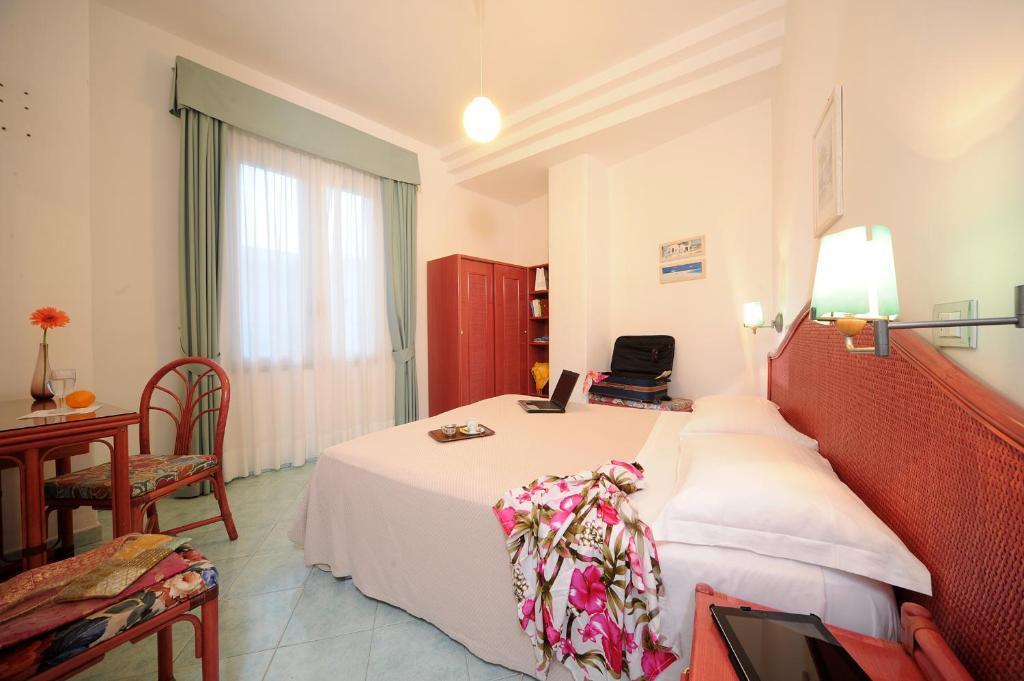 Hotel Ulisse Ischia Room photo