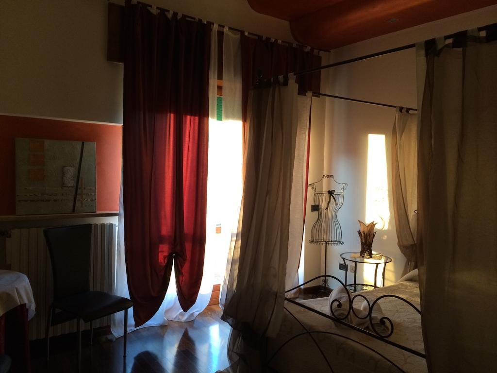La Boheme Bed & Breakfast Verona Room photo