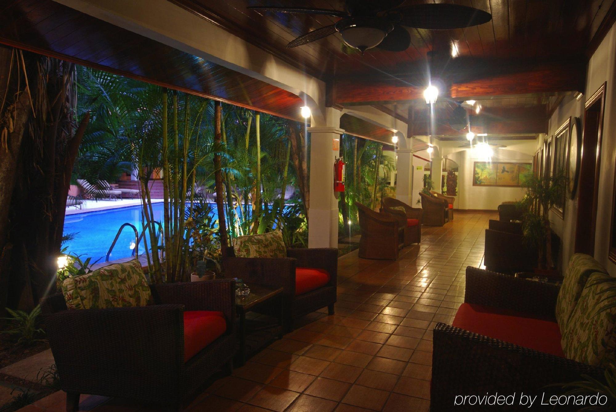 Hotel Villas Lirio Manuel Antonio Exterior photo