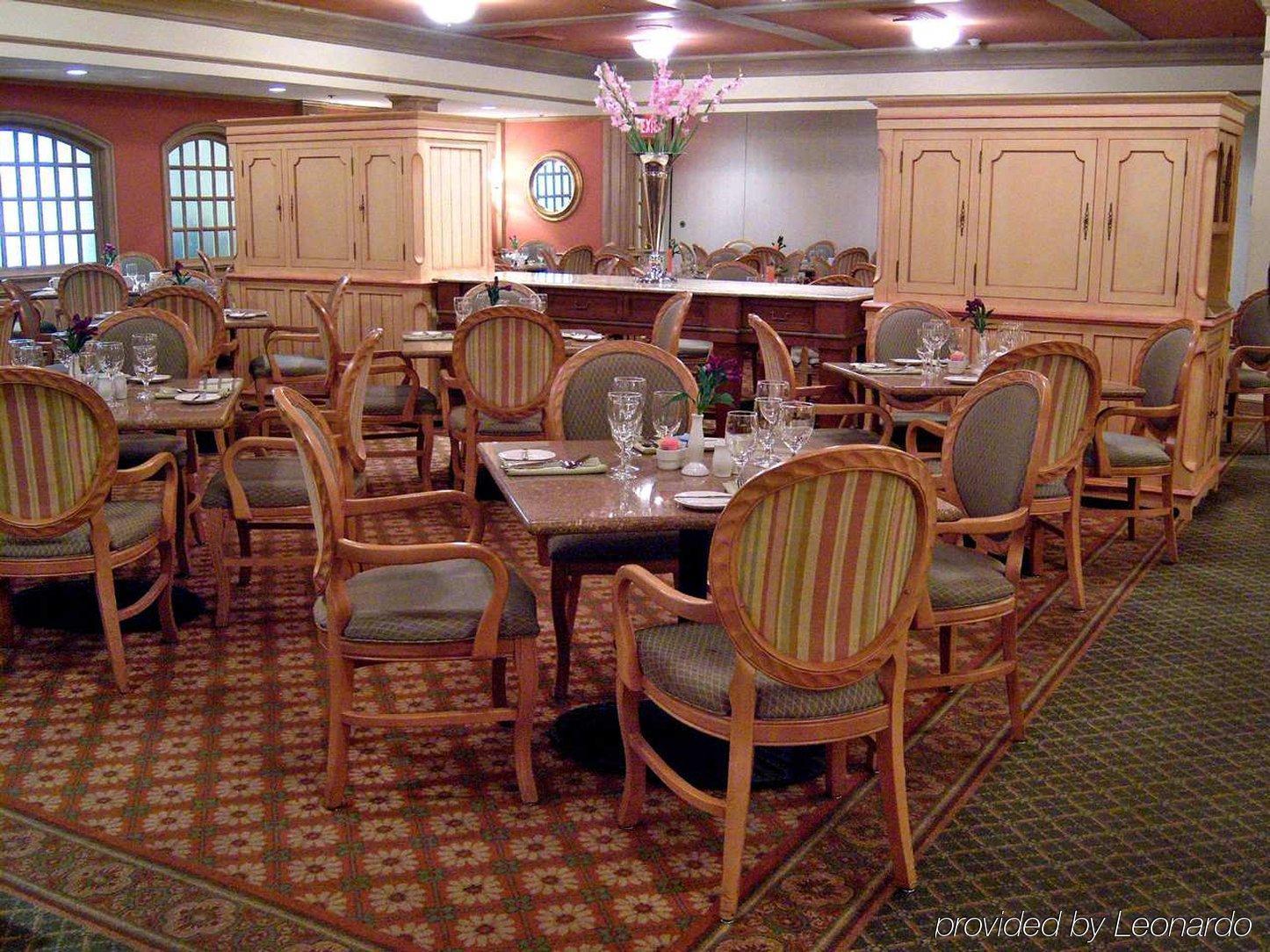 Hilton St. Louis Frontenac Restaurant photo