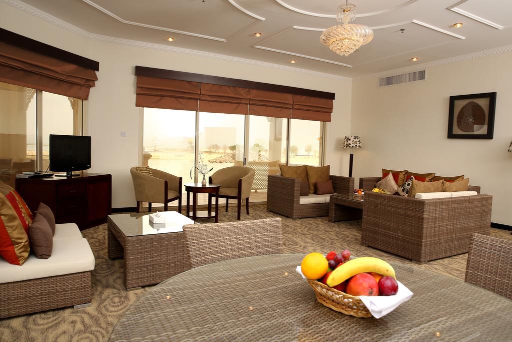 Best Western Hawar Resort Hotel Room photo