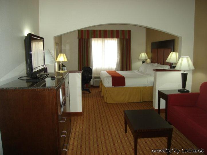Holiday Inn Express Louisville Northeast, An Ihg Hotel Exterior photo