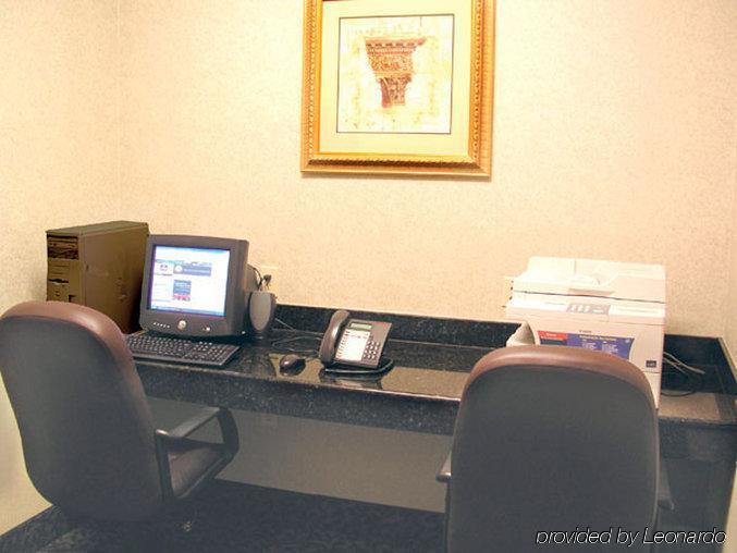 Holiday Inn Express & Suites Dallas - Duncanville, An Ihg Hotel Facilities photo