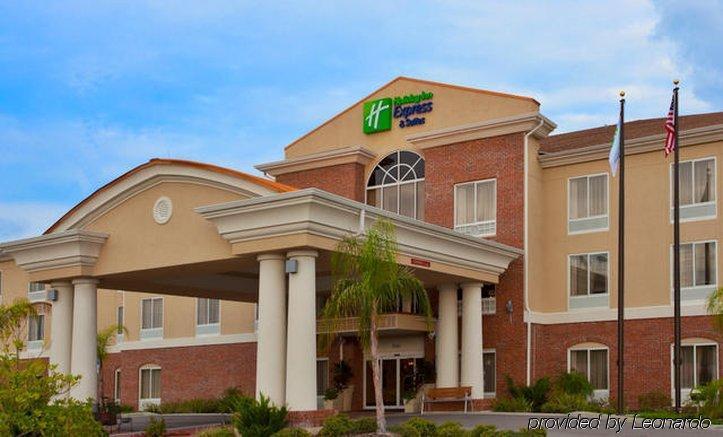 Holiday Inn Express - Spring Hill Florida, An Ihg Hotel Exterior photo