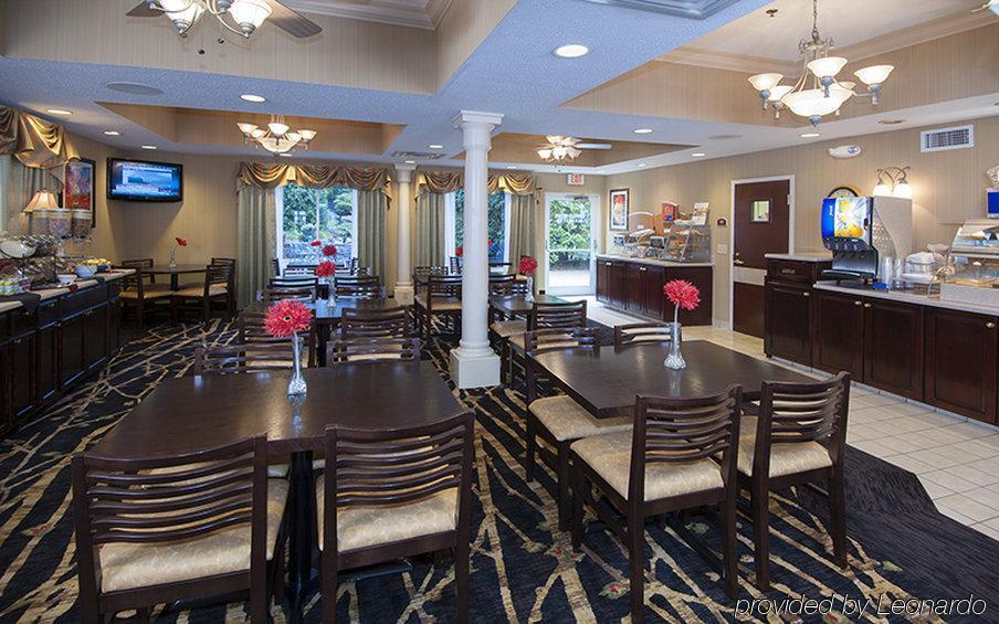 Holiday Inn Express Hotel & Suites Youngstown North-Warren/Niles, An Ihg Hotel Restaurant photo