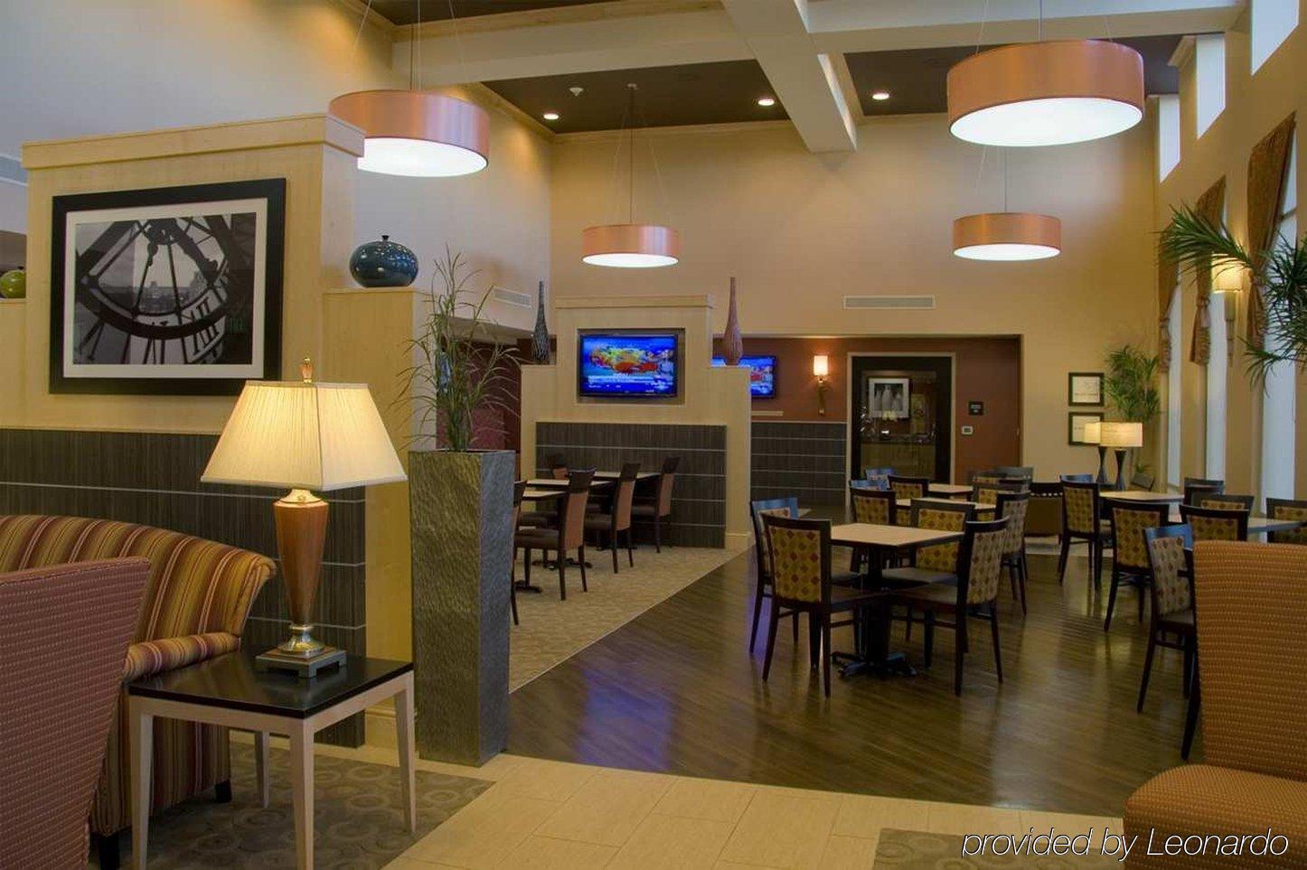 Hampton Inn & Suites Madison - West Restaurant photo
