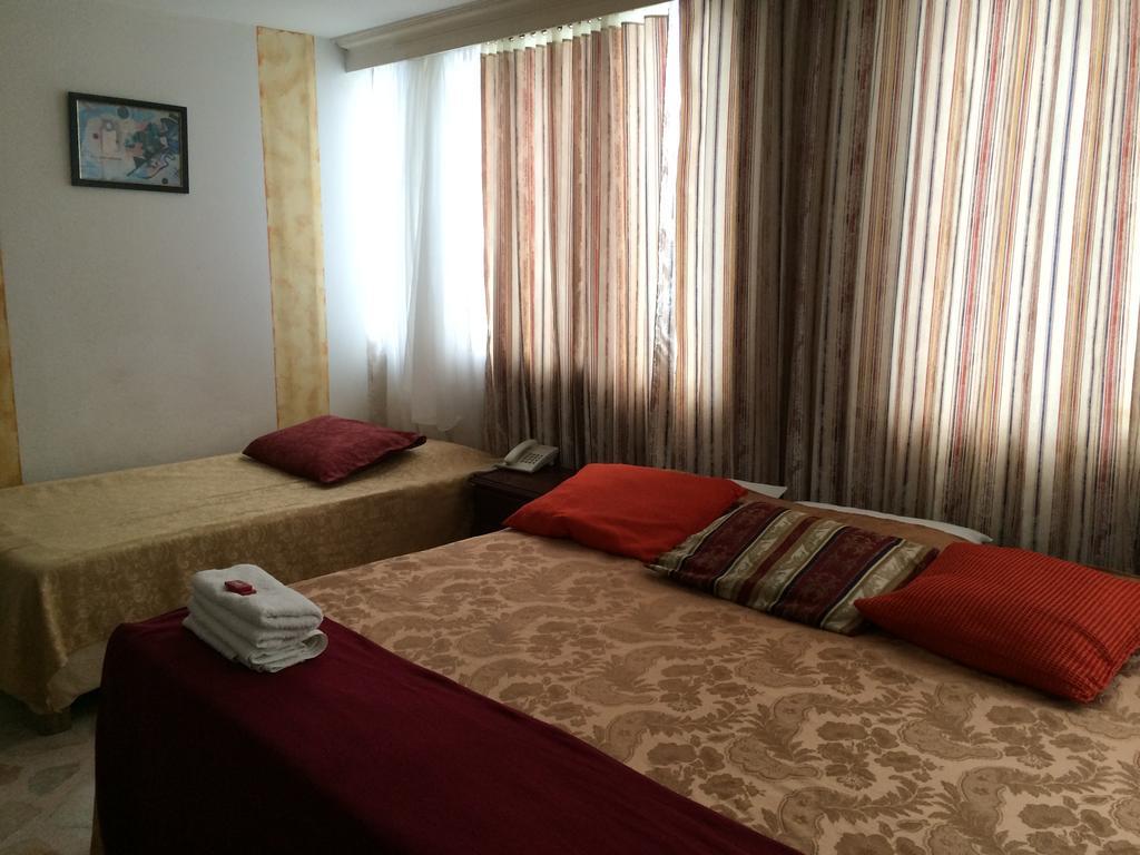 Hotel Toscanela Armenia  Room photo