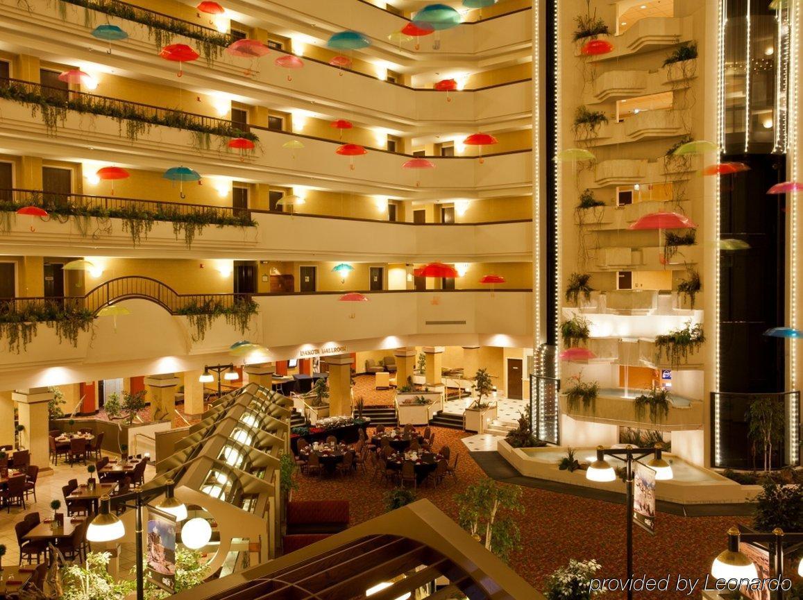 Holiday Inn Rapid City - Rushmore Plaza, An Ihg Hotel Exterior photo