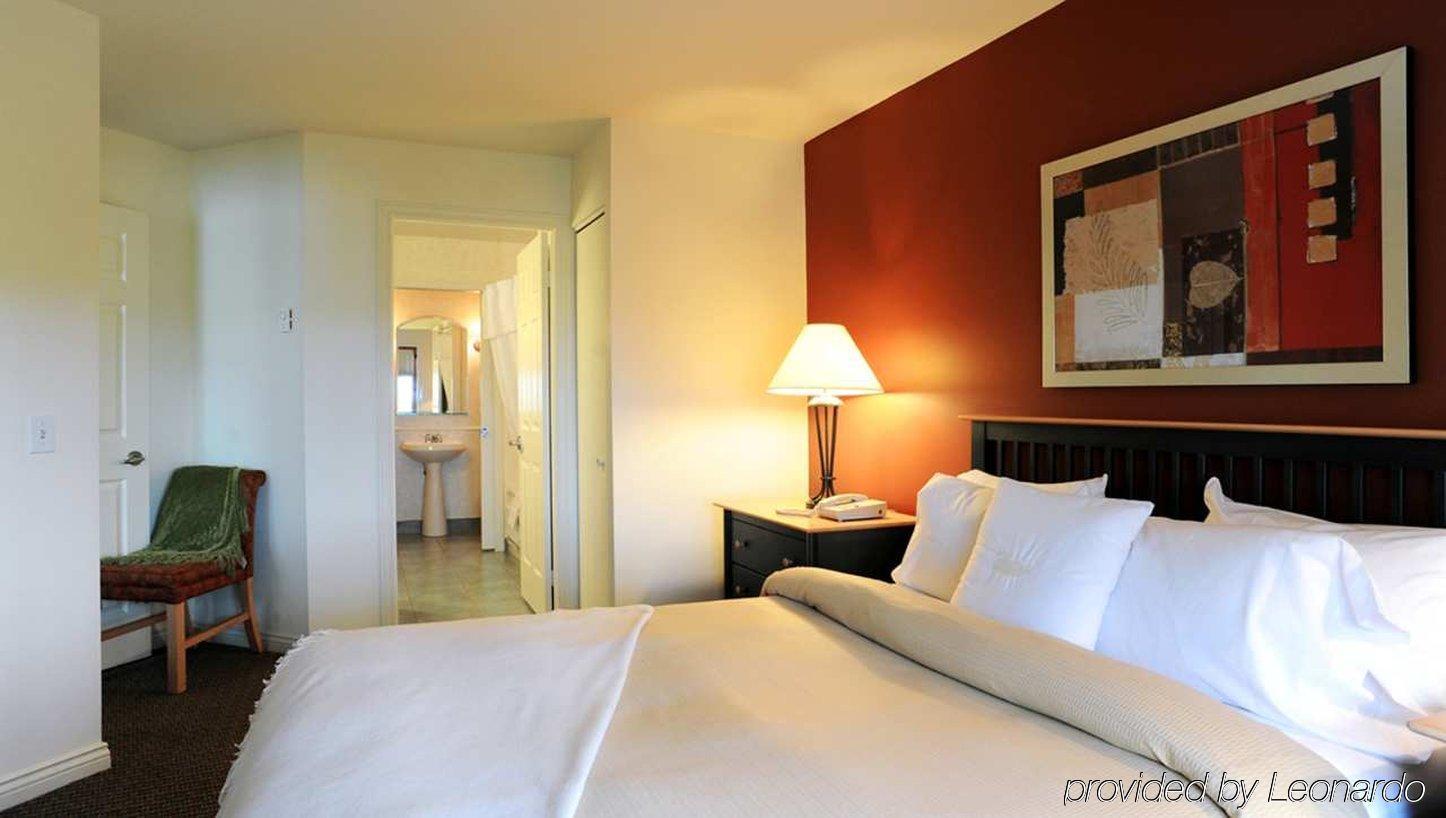 Homewood Suites By Hilton Mont-Tremblant Resort Room photo