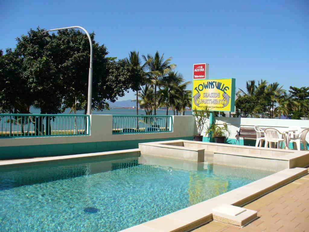 Townsville Seaside Apartments Exterior photo