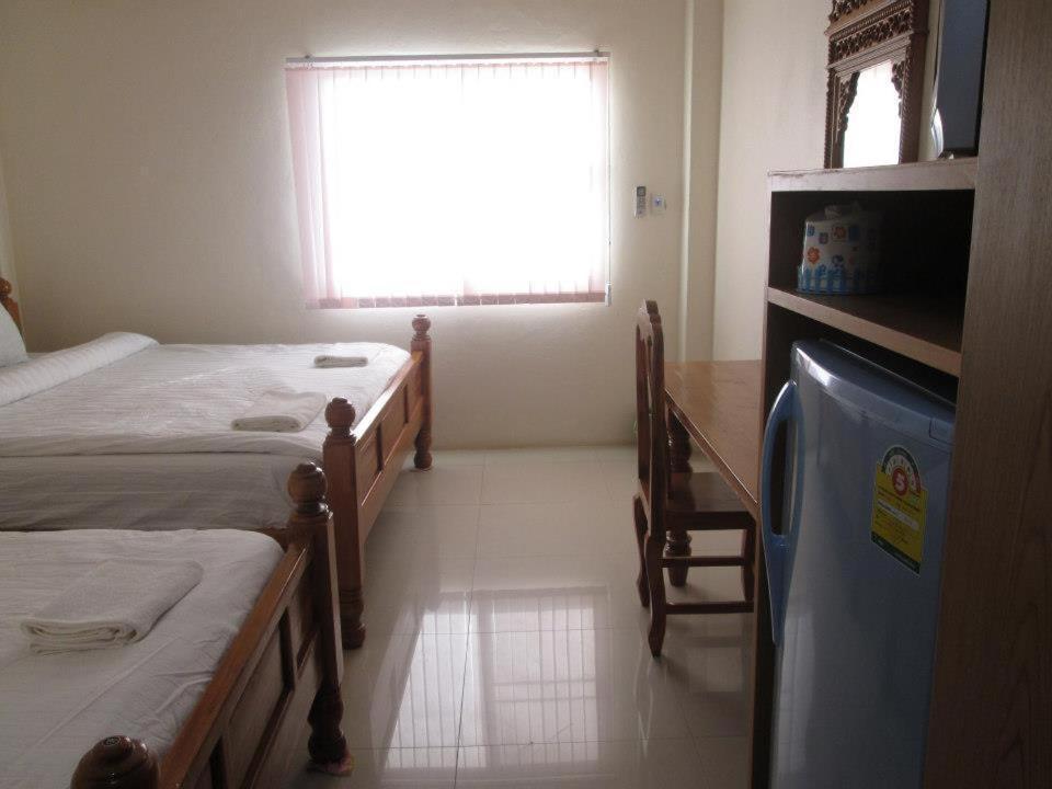 Pornnarumit Hotel That Phanom Room photo