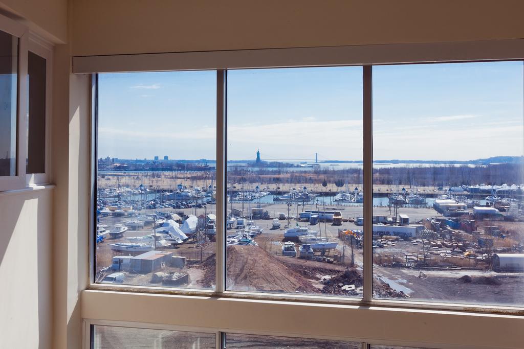 Sky City Apartments At Liberty View I Jersey City Room photo