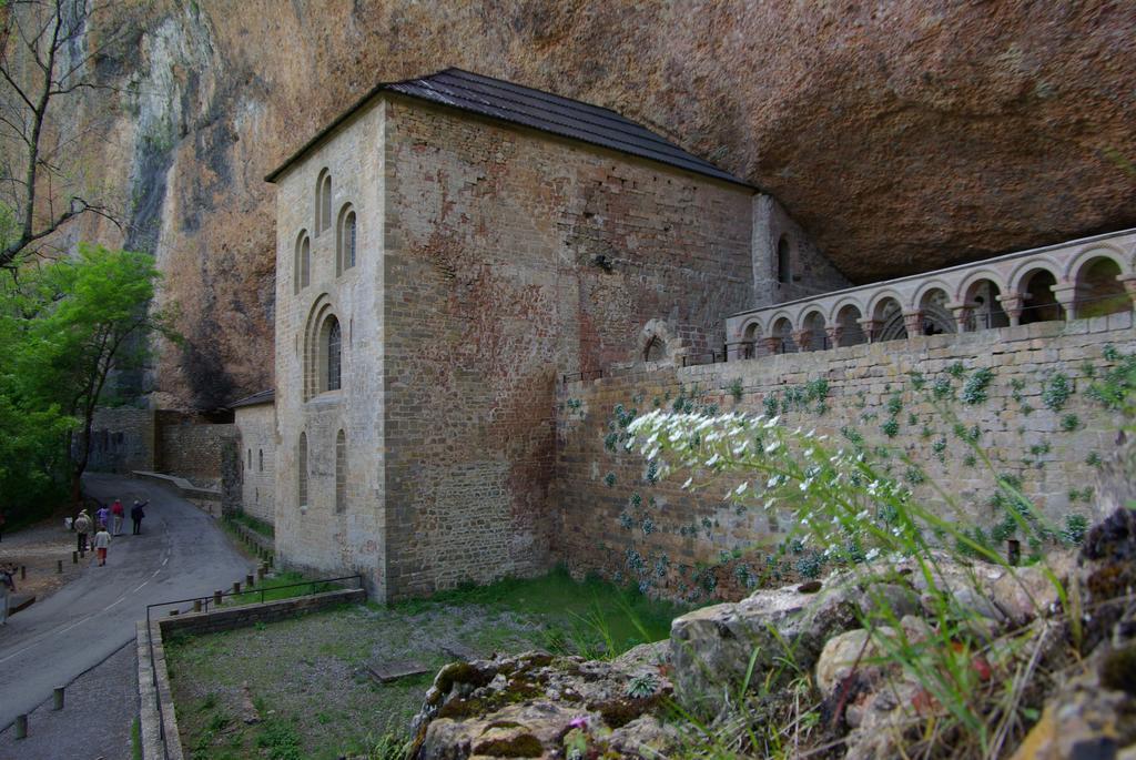 Hotel El Acebo Jaca Exterior photo