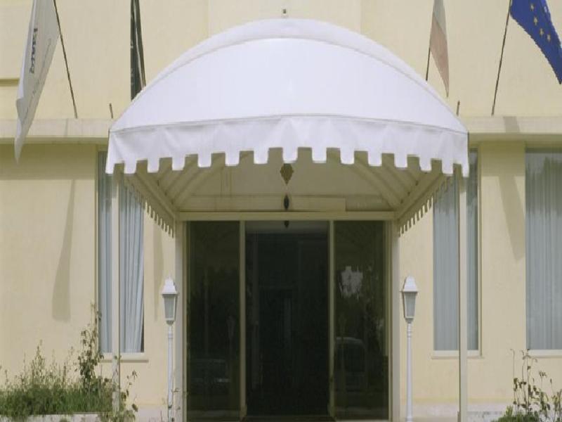 Nh Caltagirone Villa San Mauro Exterior photo