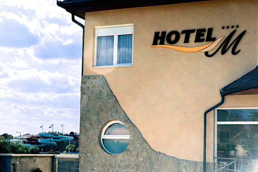 Wellness Hotel-M - Hajduszoboszlo Exterior photo