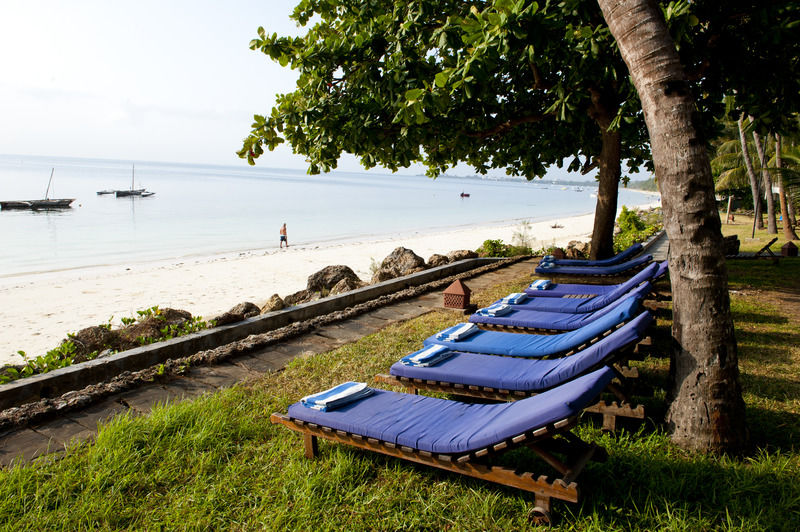 Severin Sea Lodge Mombasa Exterior photo