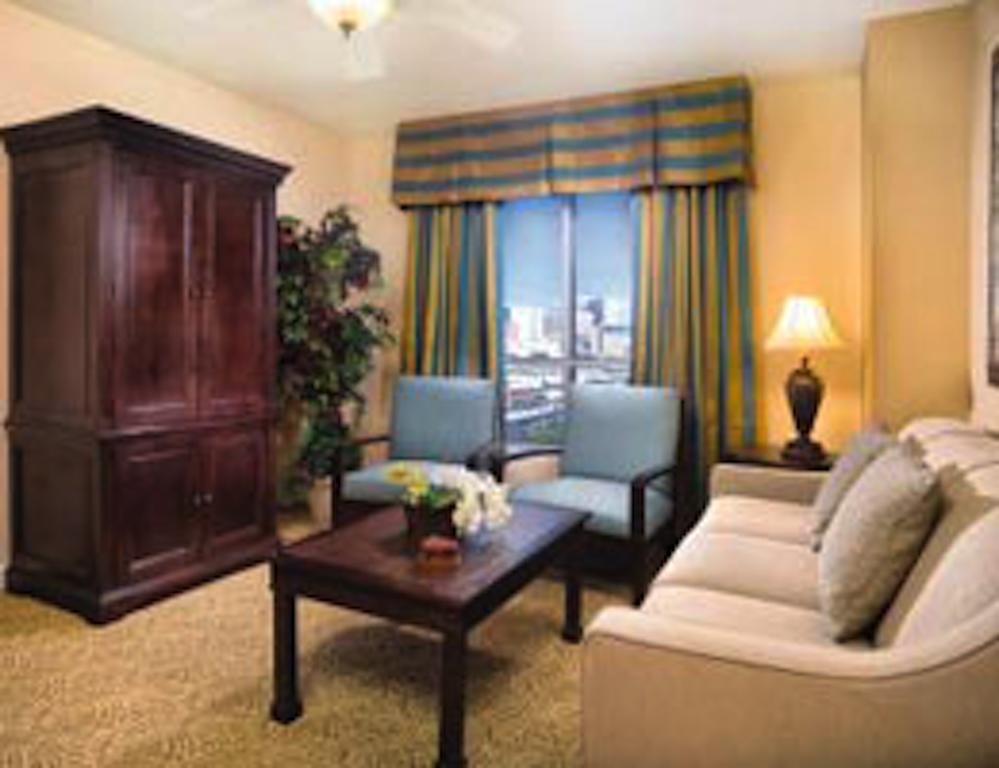 Wyndham Grand Desert Resort Las Vegas Room photo