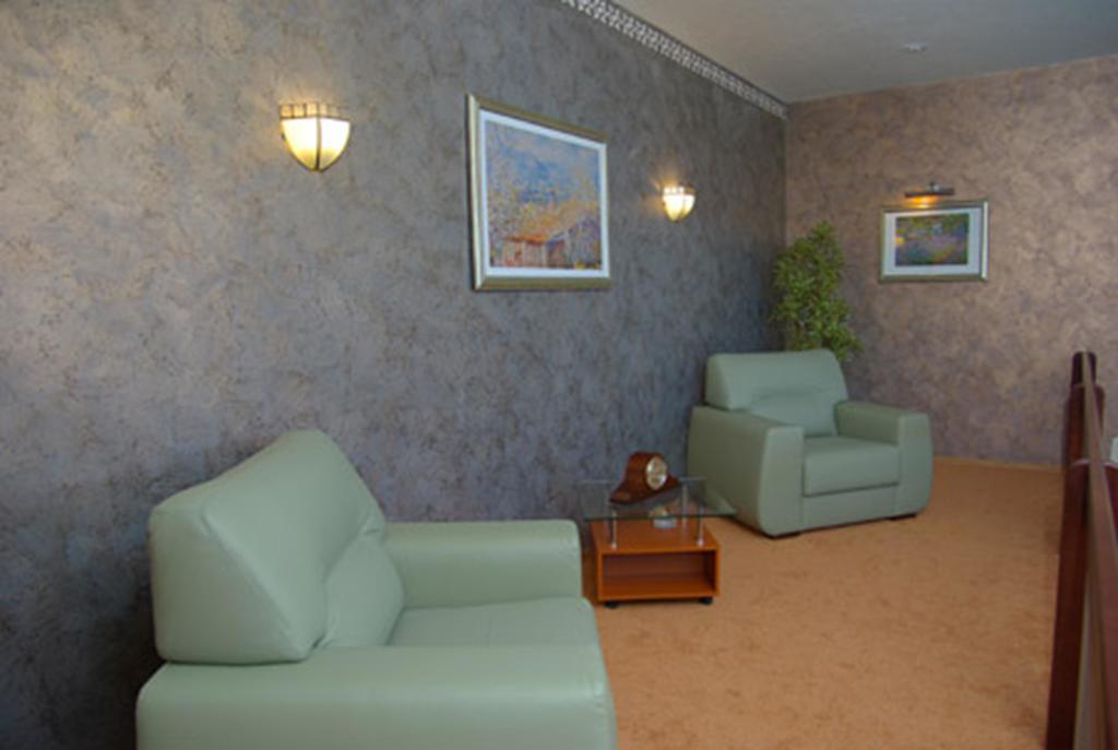 Zolotaya Yurta Hotel Magnitogorsk Room photo