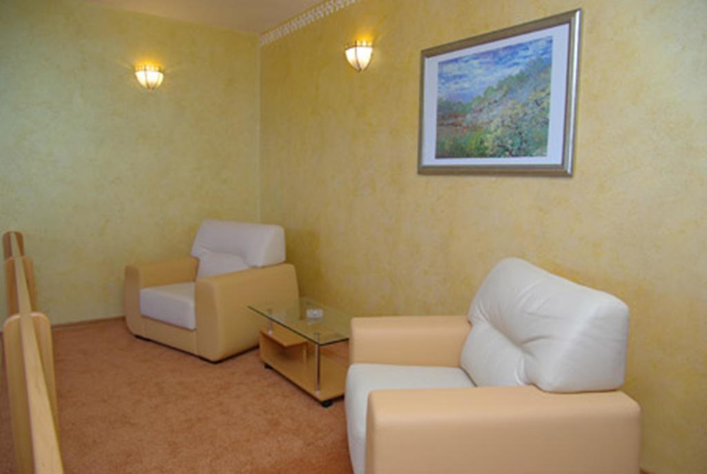 Zolotaya Yurta Hotel Magnitogorsk Room photo