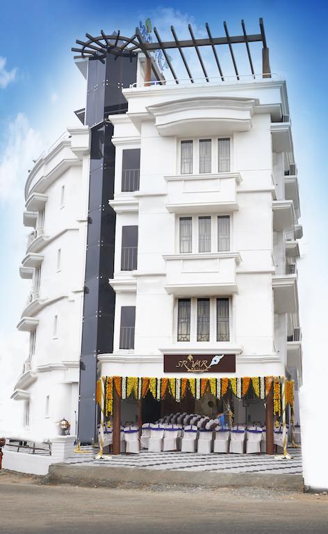 Srivar Hotels Guruvayur Exterior photo