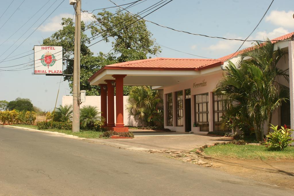 Hotel Brial Plaza Managua Exterior photo