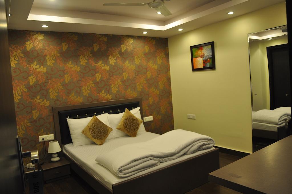 Hotel Diamond Inn Faridabad Room photo