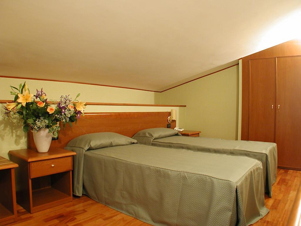 Hotel Dimora Adriana Tivoli Room photo