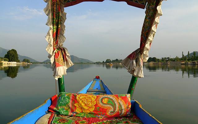 Houseboat Lily Of Nageen Srinagar  Exterior photo