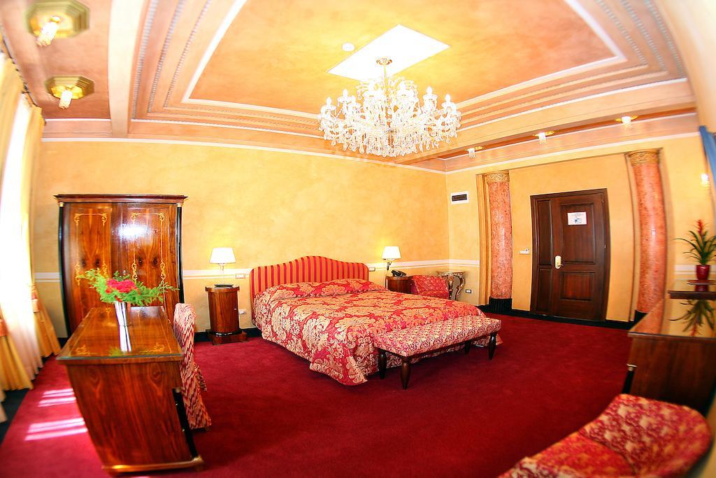 Vigo Hotel Ploiesti Room photo