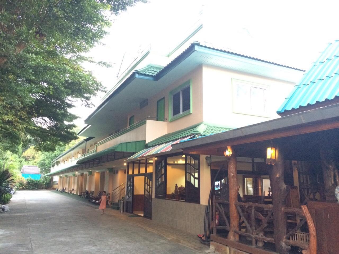 J.Holiday Inn Krabi Exterior photo