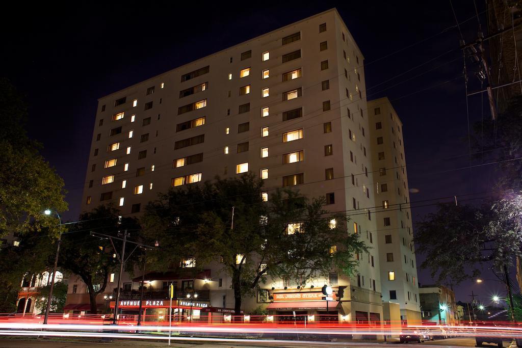 Club Wyndham Avenue Plaza Hotel New Orleans Exterior photo