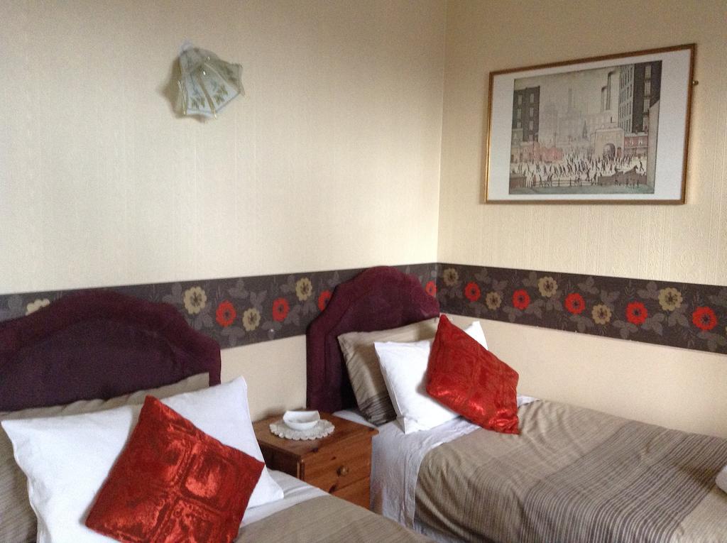 Melrose Villa Guest House Inverness Room photo