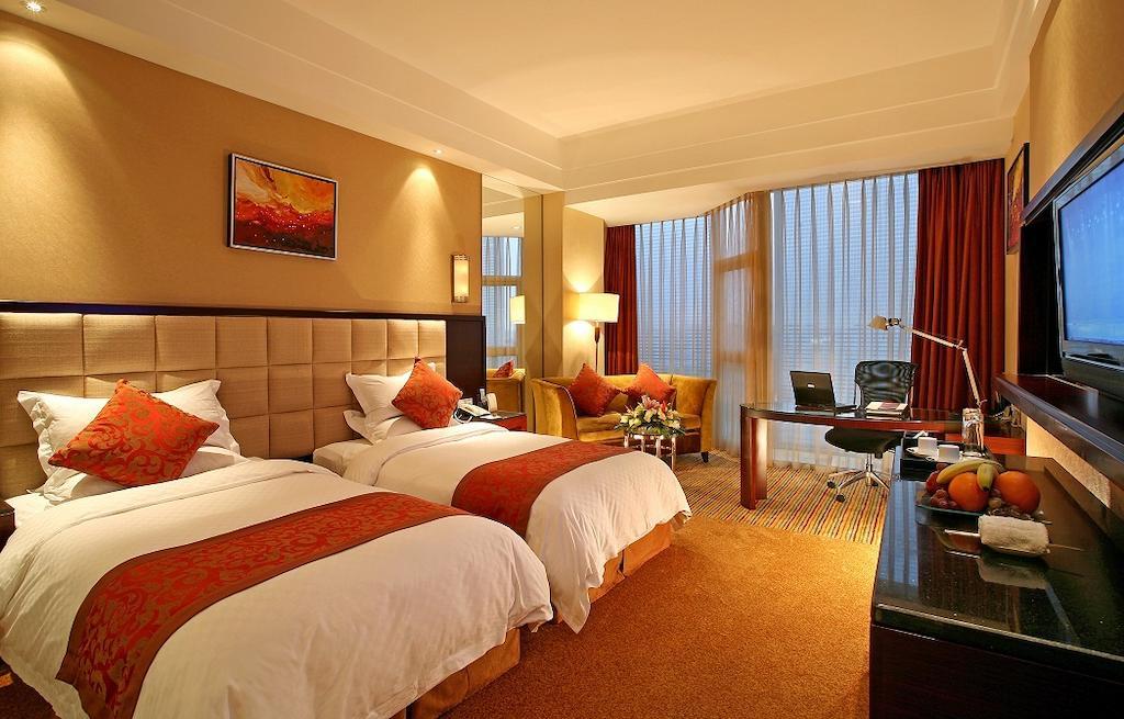 Rainbird Hotel Chengdu Room photo