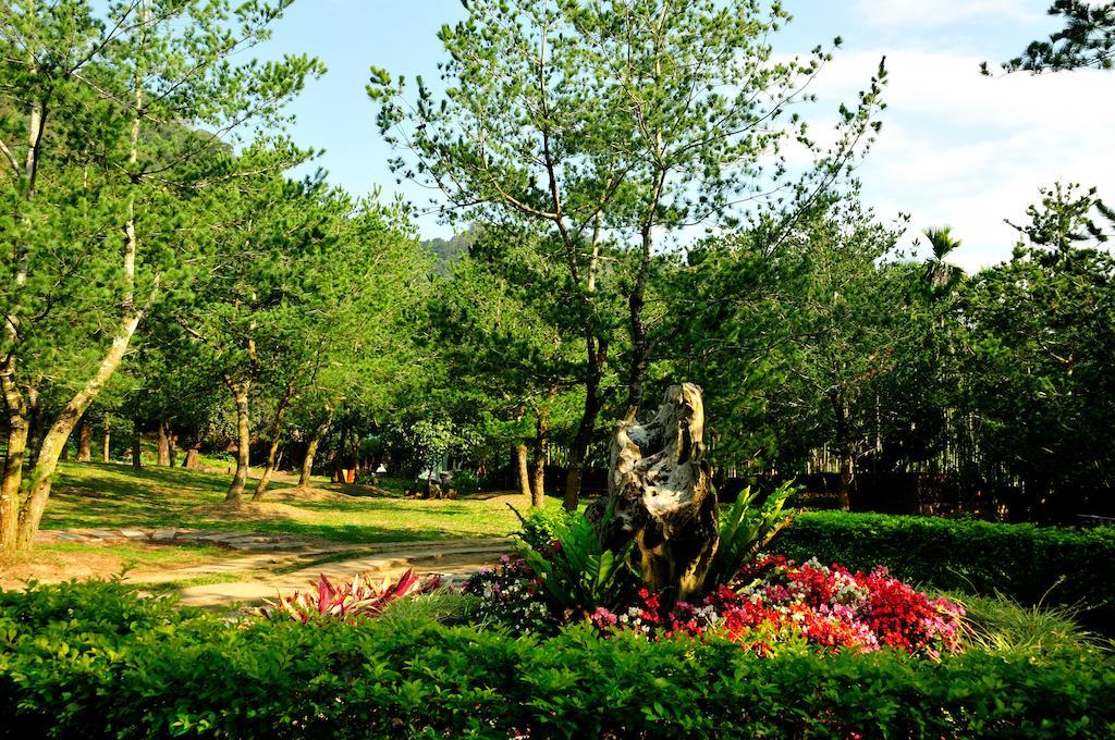 Zen And Pine Resort Shuili Exterior photo