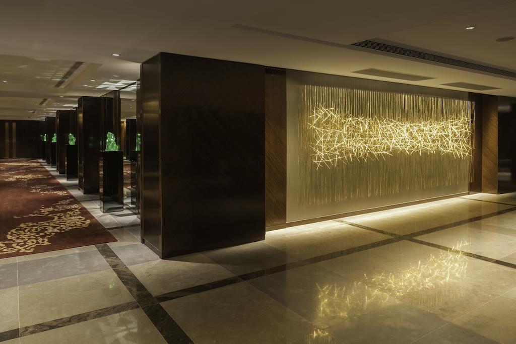 Marco Polo Hongkong Hotel Exterior photo