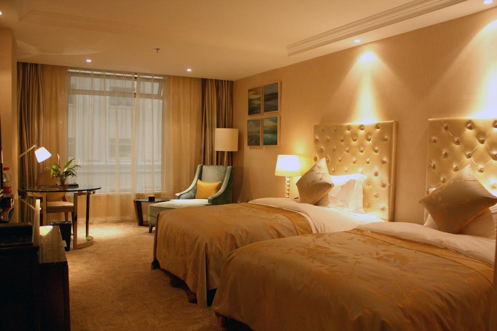 Wuhan Oriental Jianguo Hotel Room photo