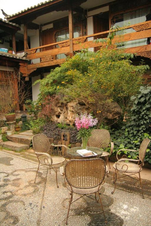 Oak Garden Inn Lijiang  Exterior photo