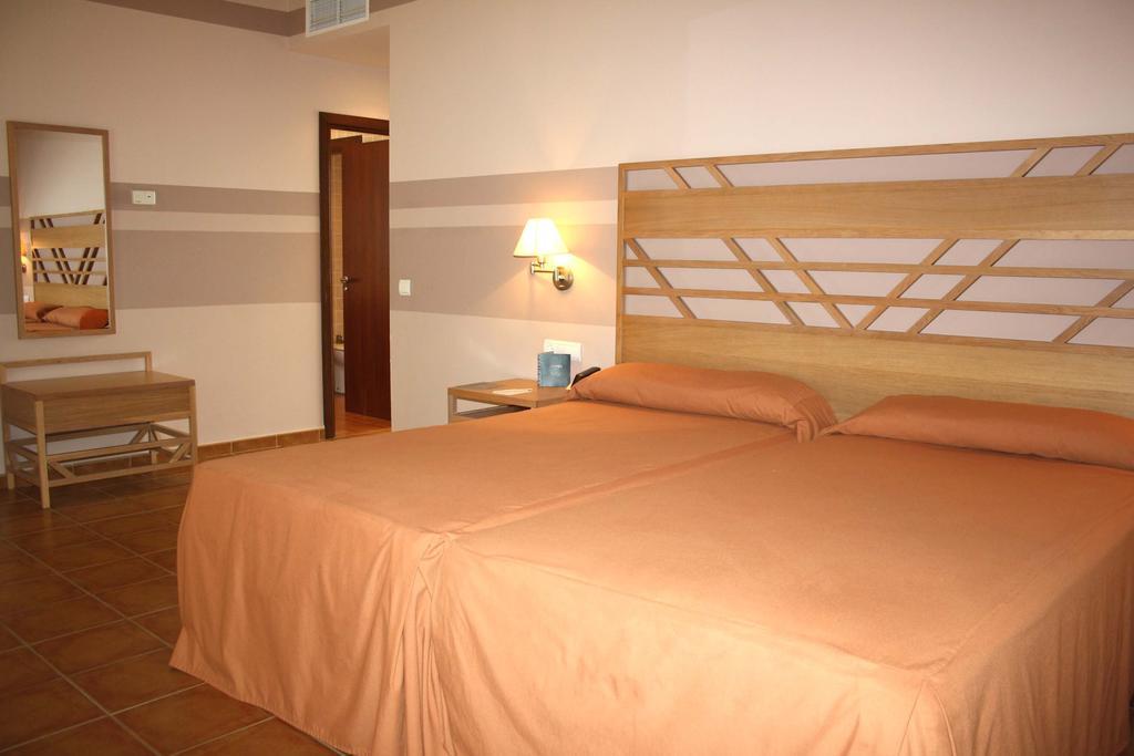 Calamijas Hotel La Cala De Mijas Room photo