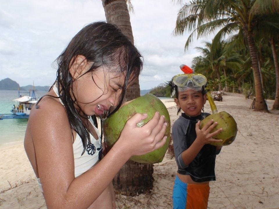 Plankton Divers - Zion'S Welcome Inn El Nido Exterior photo