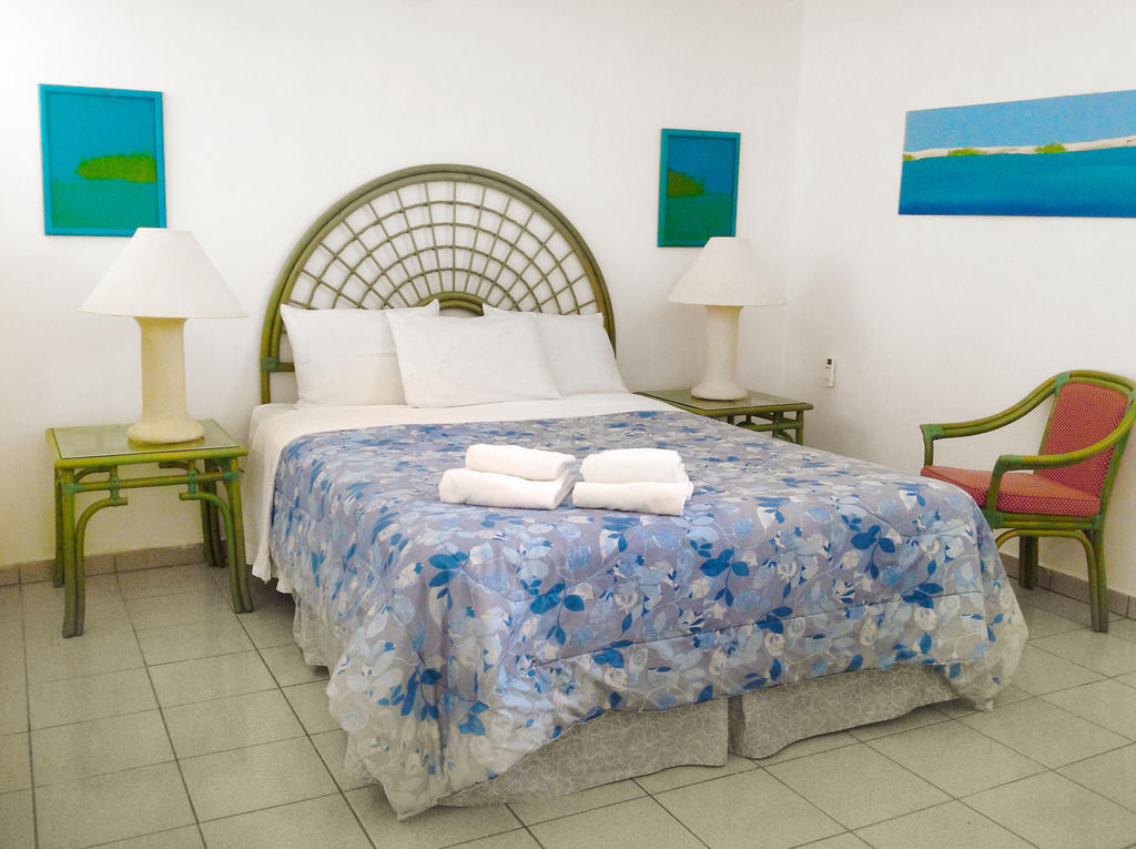 Portobello Apartments - Bonaire Room photo