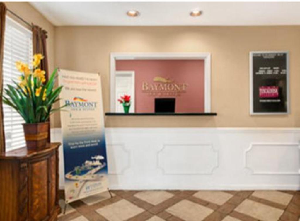 Baymont By Wyndham Greenville Room photo