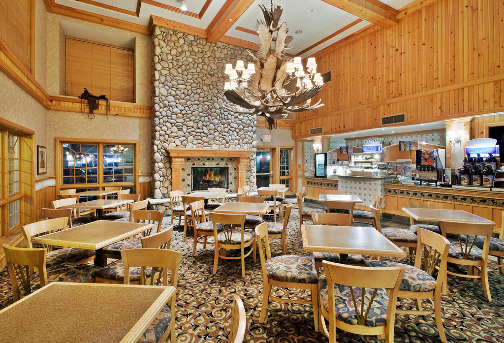 Wingate By Wyndham Elko Hotel Restaurant photo