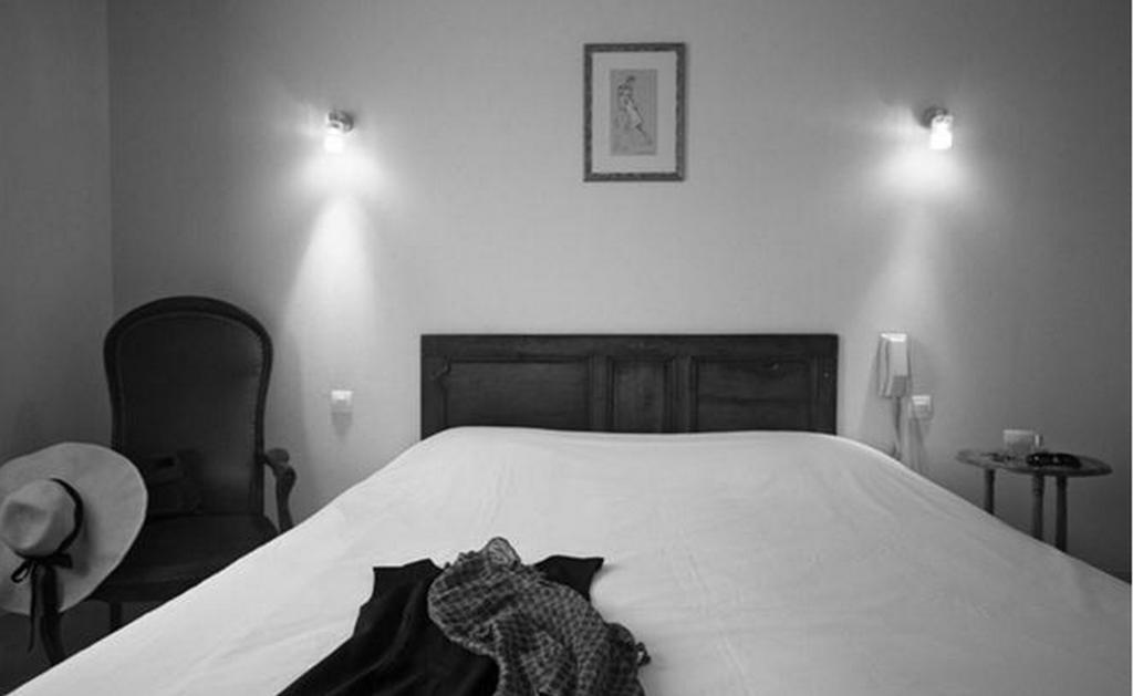 Hotel-Restaurant De L'Abbaye Plancoet Room photo